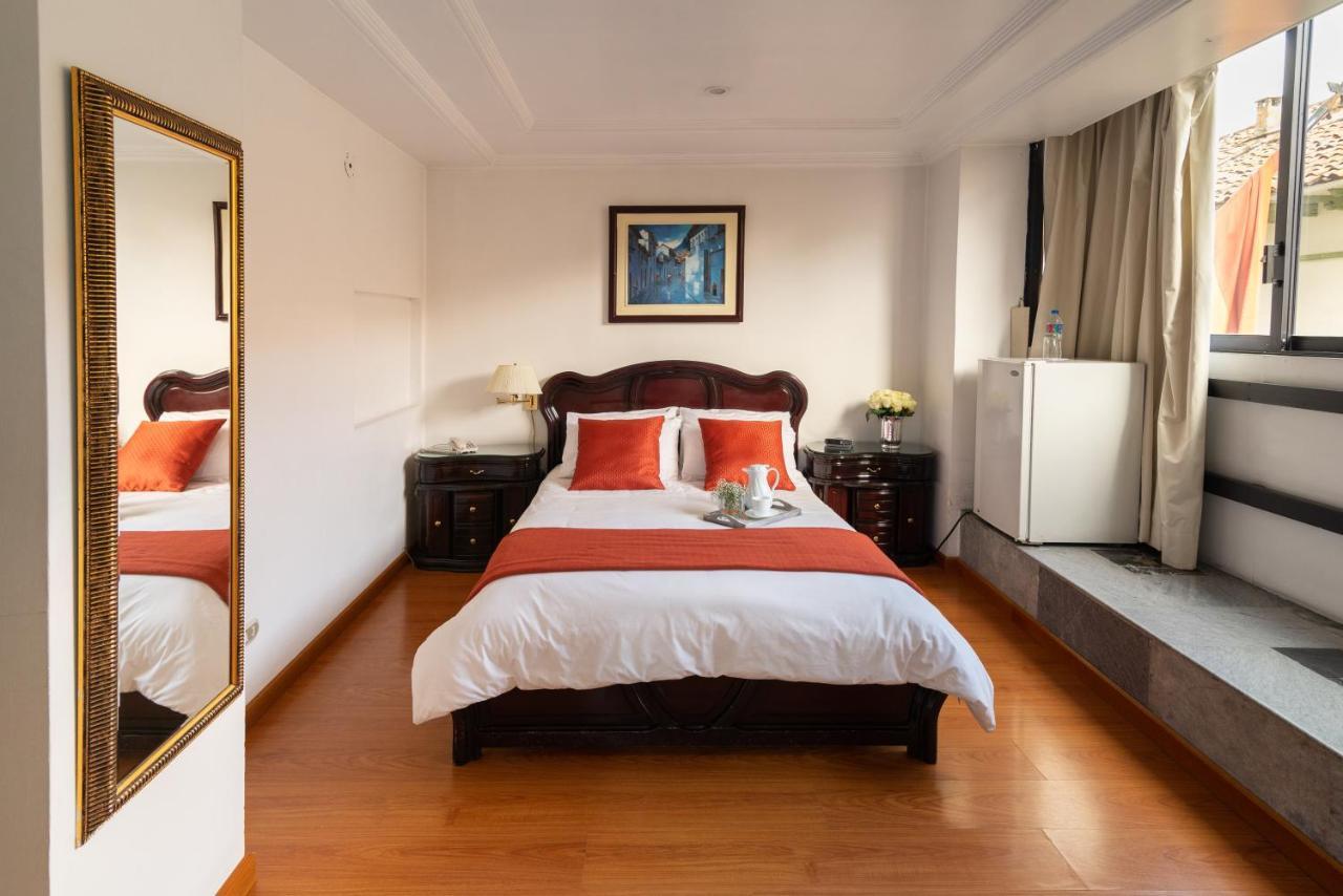 Hotel Cordero Cuenca Extérieur photo