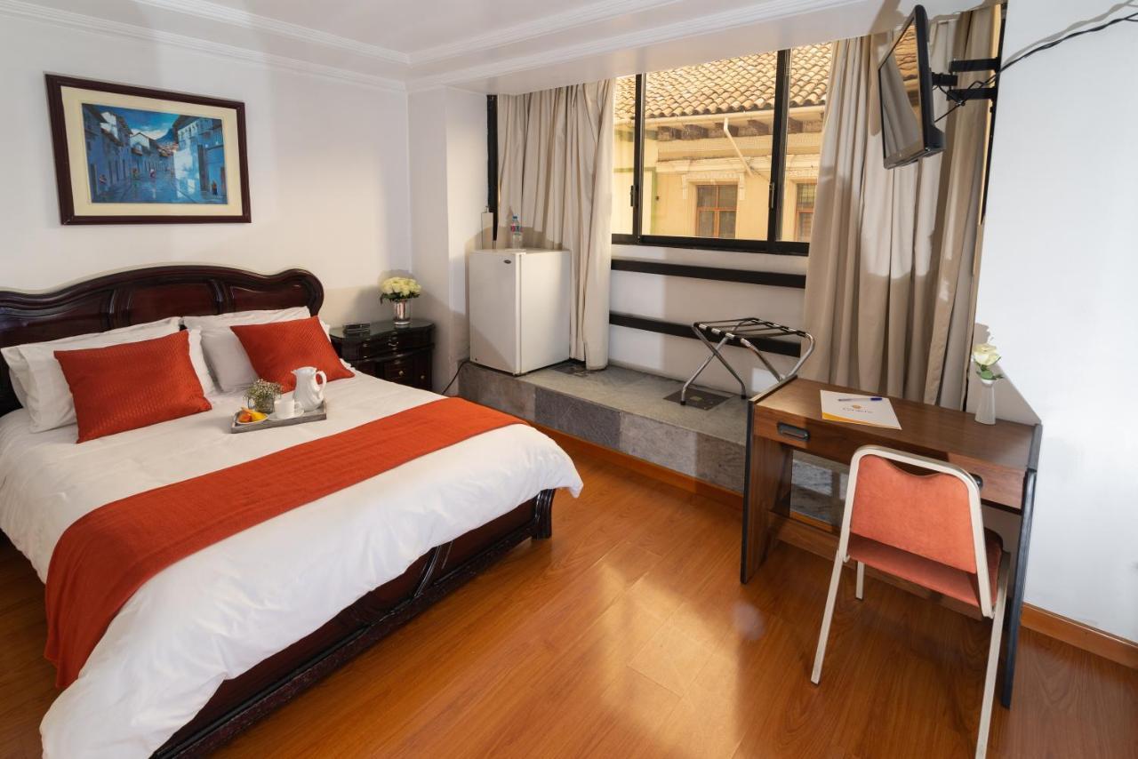 Hotel Cordero Cuenca Extérieur photo